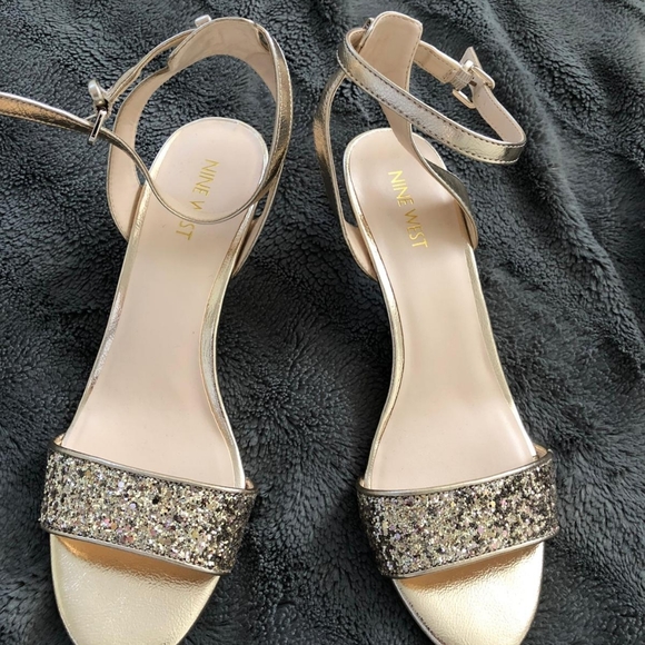 Nine West Strappy Heel - Picture 3 of 3